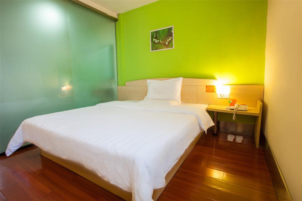 7Days Inn Qingdao Haiyunan Xinglong Road Exterior photo