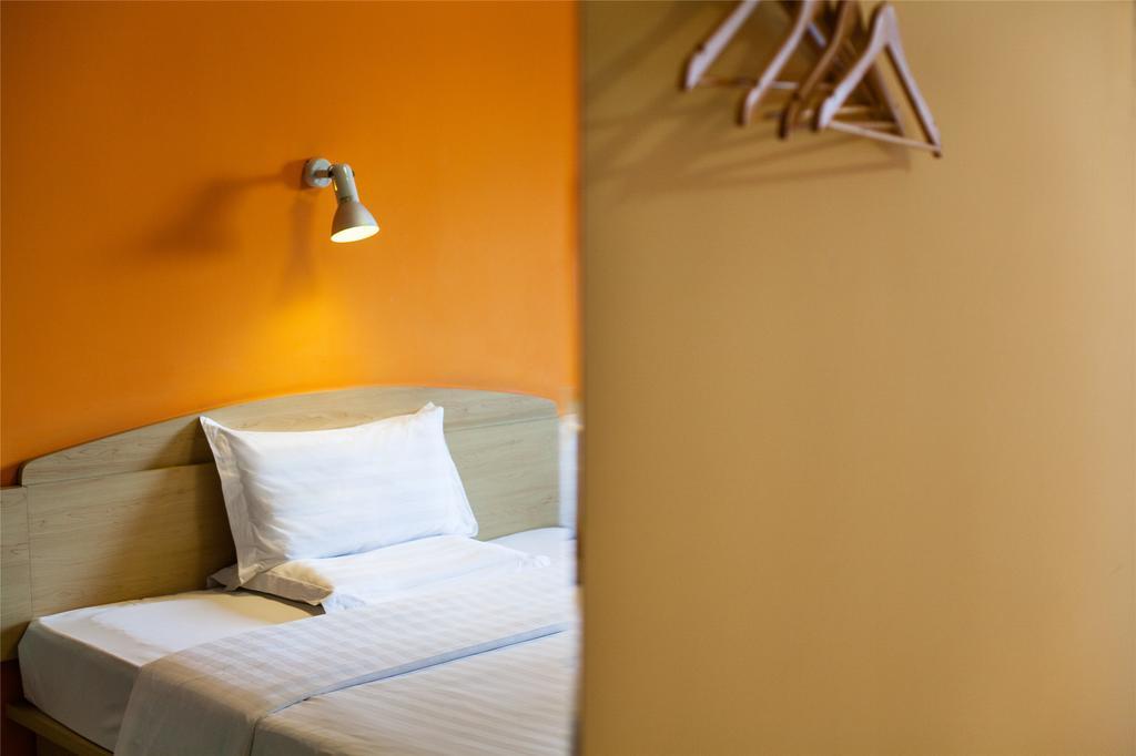 7Days Inn Qingdao Haiyunan Xinglong Road Room photo
